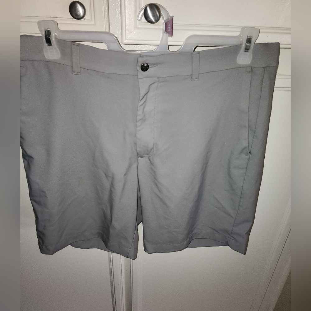 Callaway Light Gray Shorts